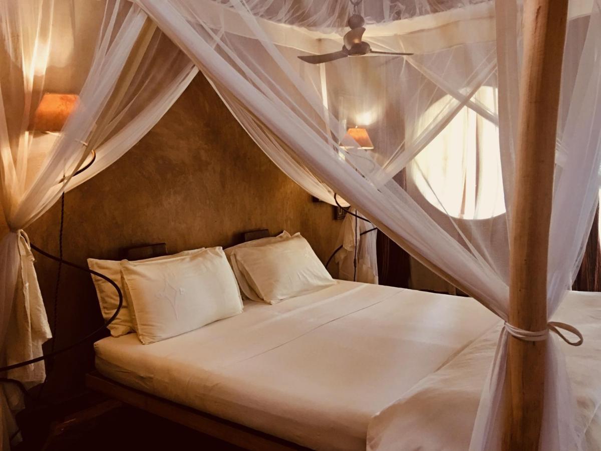 Bakuba Lodge - Le Petit Hotel Du Voyageur Ankilibe Eksteriør bilde