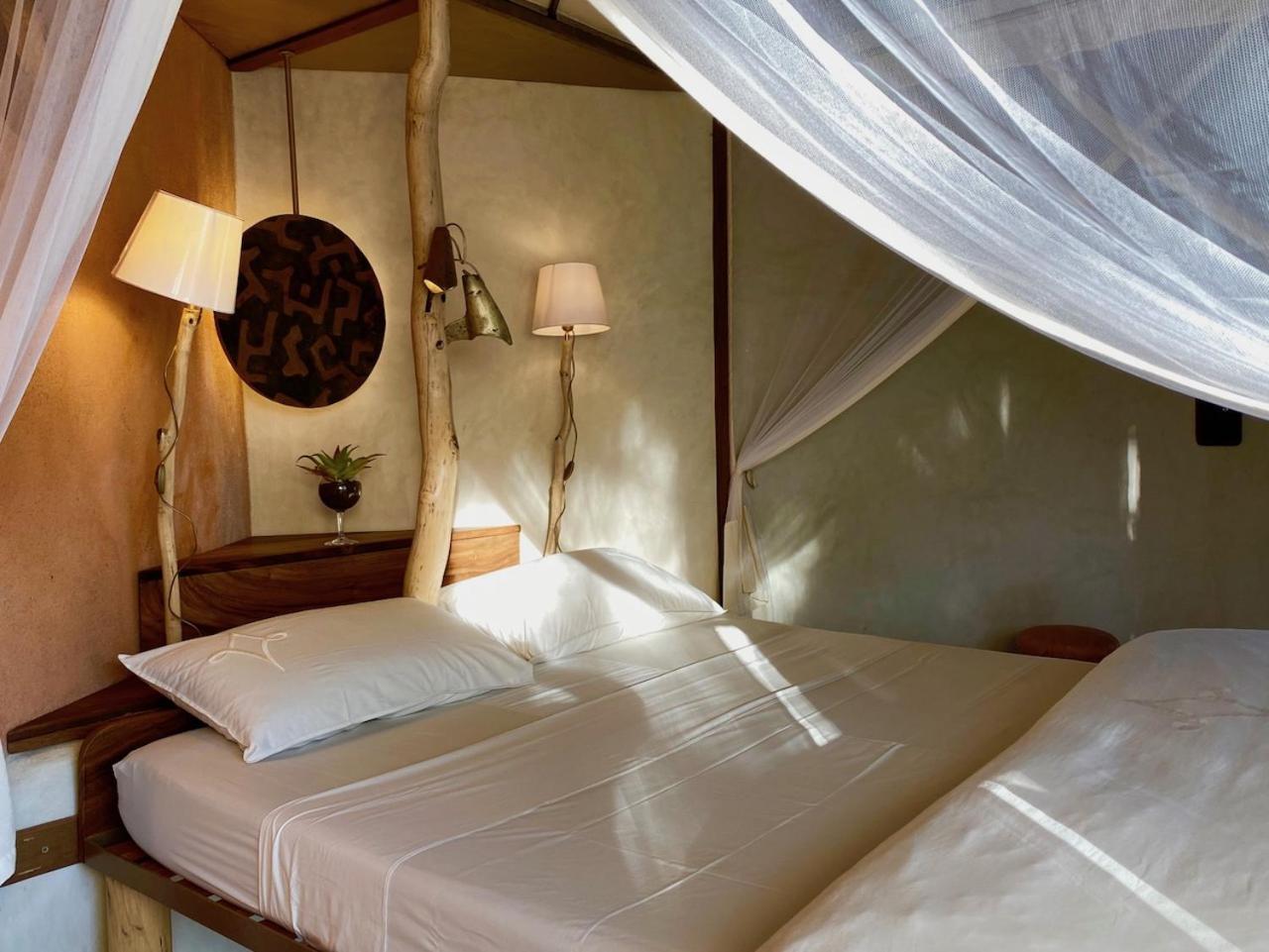 Bakuba Lodge - Le Petit Hotel Du Voyageur Ankilibe Eksteriør bilde