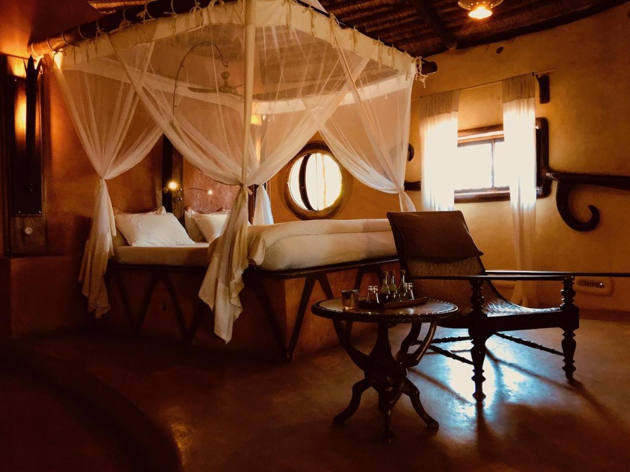 Bakuba Lodge - Le Petit Hotel Du Voyageur Ankilibe Eksteriør bilde