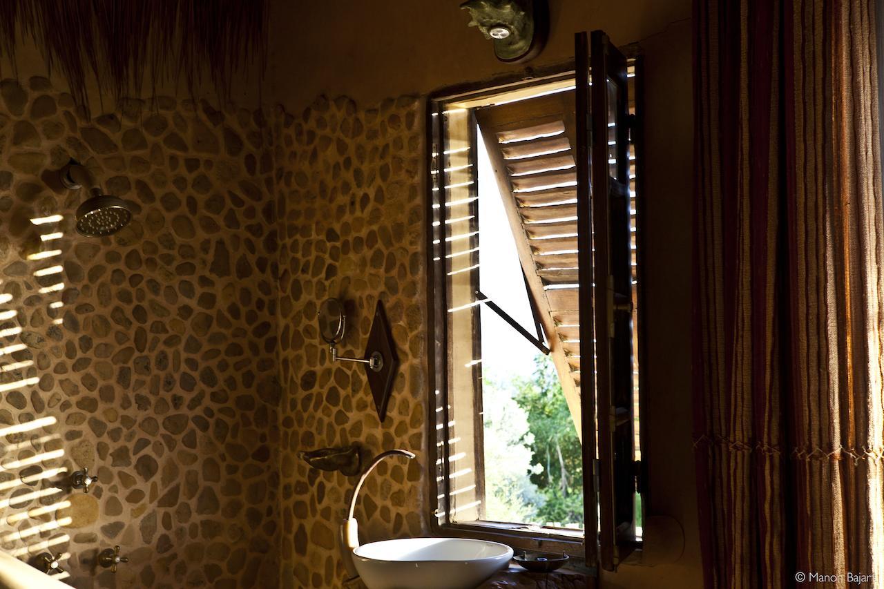Bakuba Lodge - Le Petit Hotel Du Voyageur Ankilibe Rom bilde