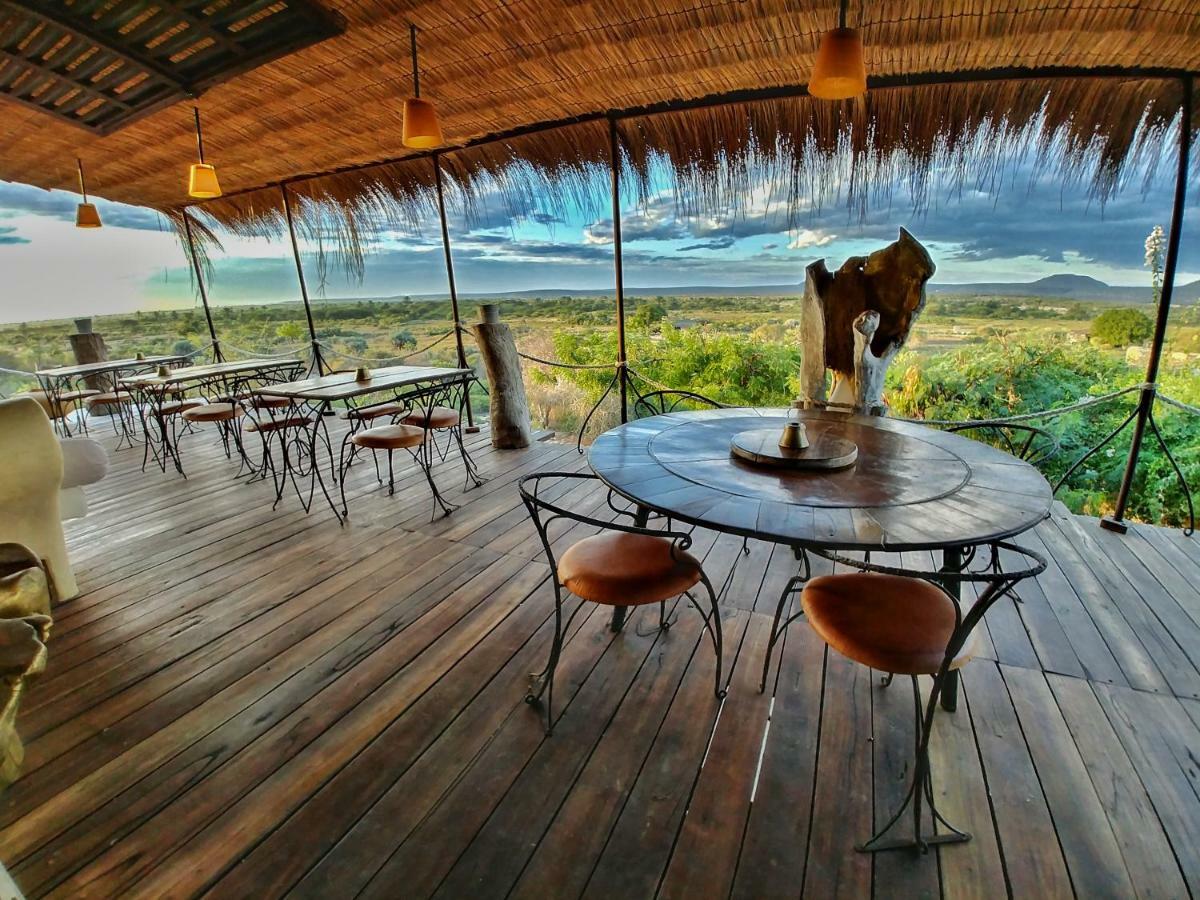 Bakuba Lodge - Le Petit Hotel Du Voyageur Ankilibe Eksteriør bilde